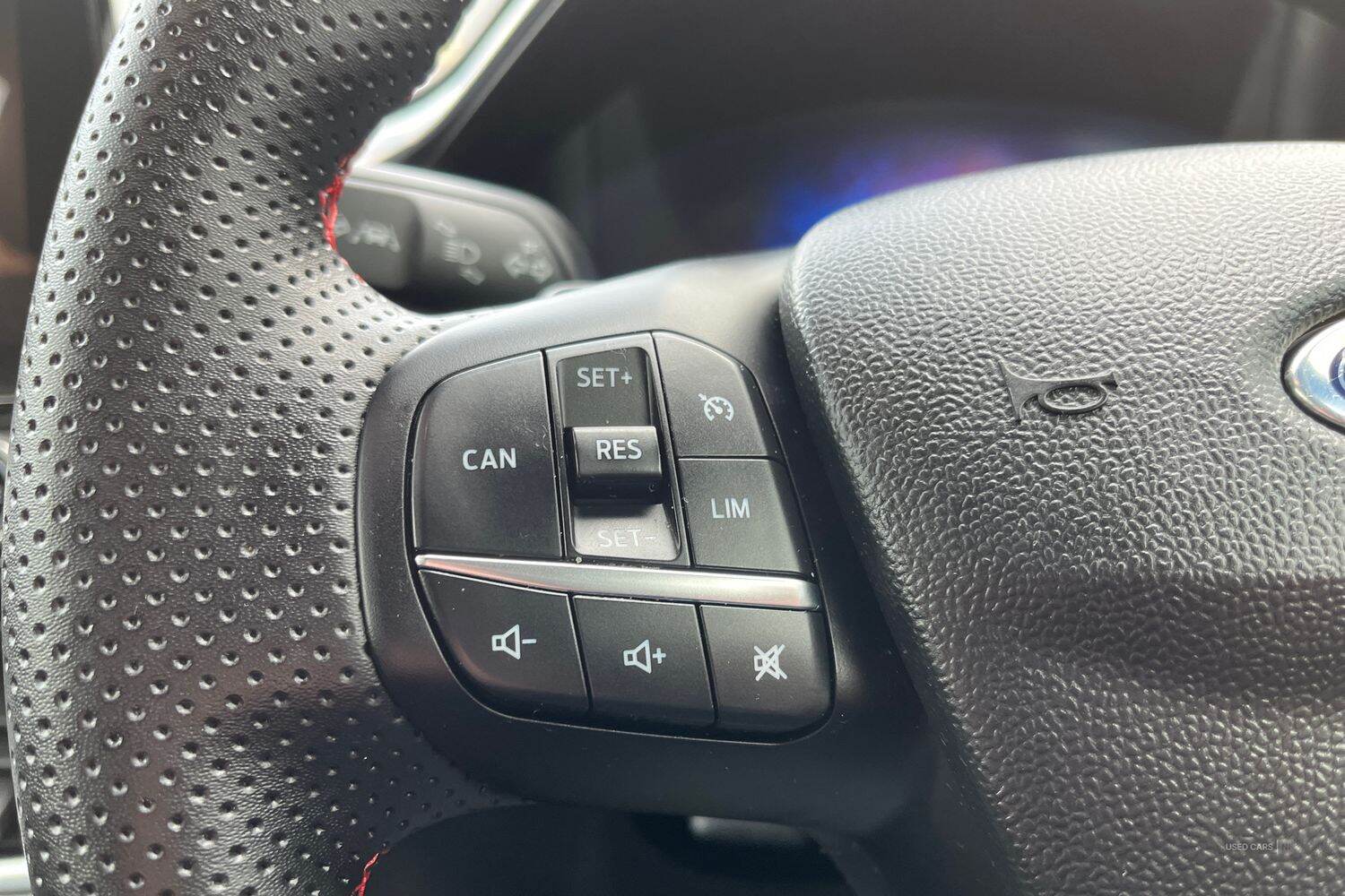 May 2022 Ford Puma 1.0 EcoBoost Hybrid mHEV ST-Line 5dr DCT