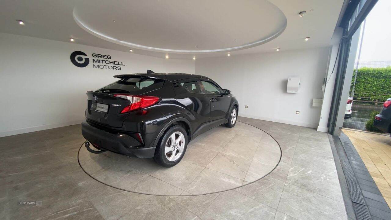 Jan 2019 Toyota C-HR 1.8 Hybrid Icon 5dr CVT