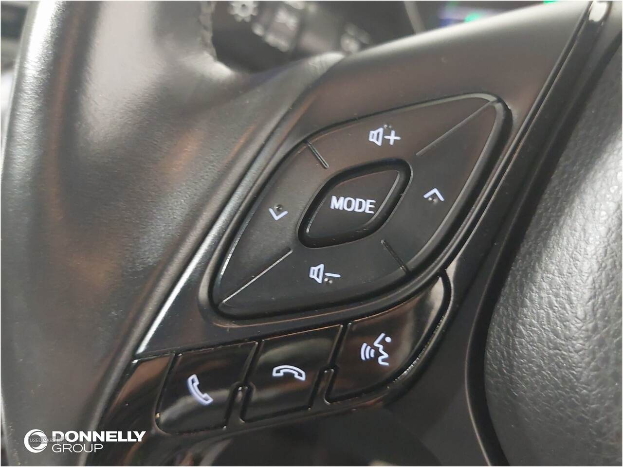 Jul 2018 Toyota C-HR 1.8 Hybrid Excel 5dr CVT