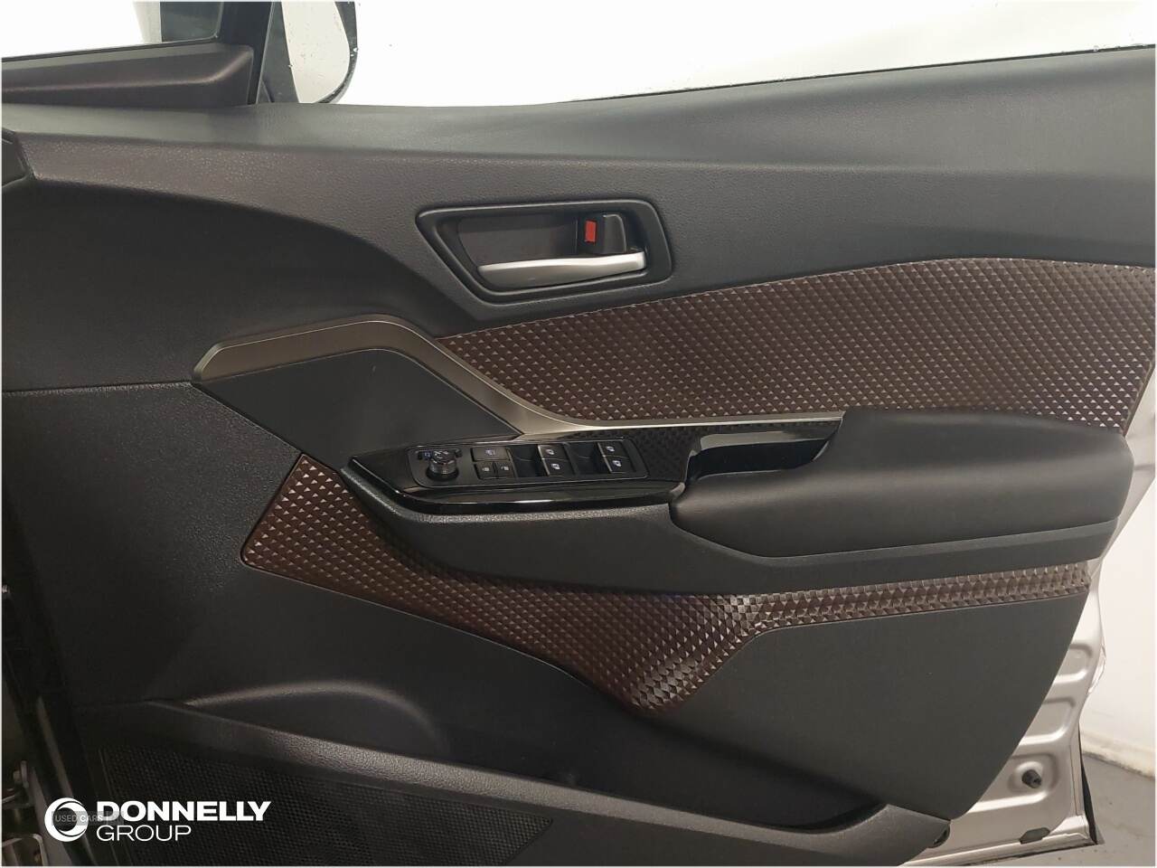 Jul 2018 Toyota C-HR 1.8 Hybrid Excel 5dr CVT