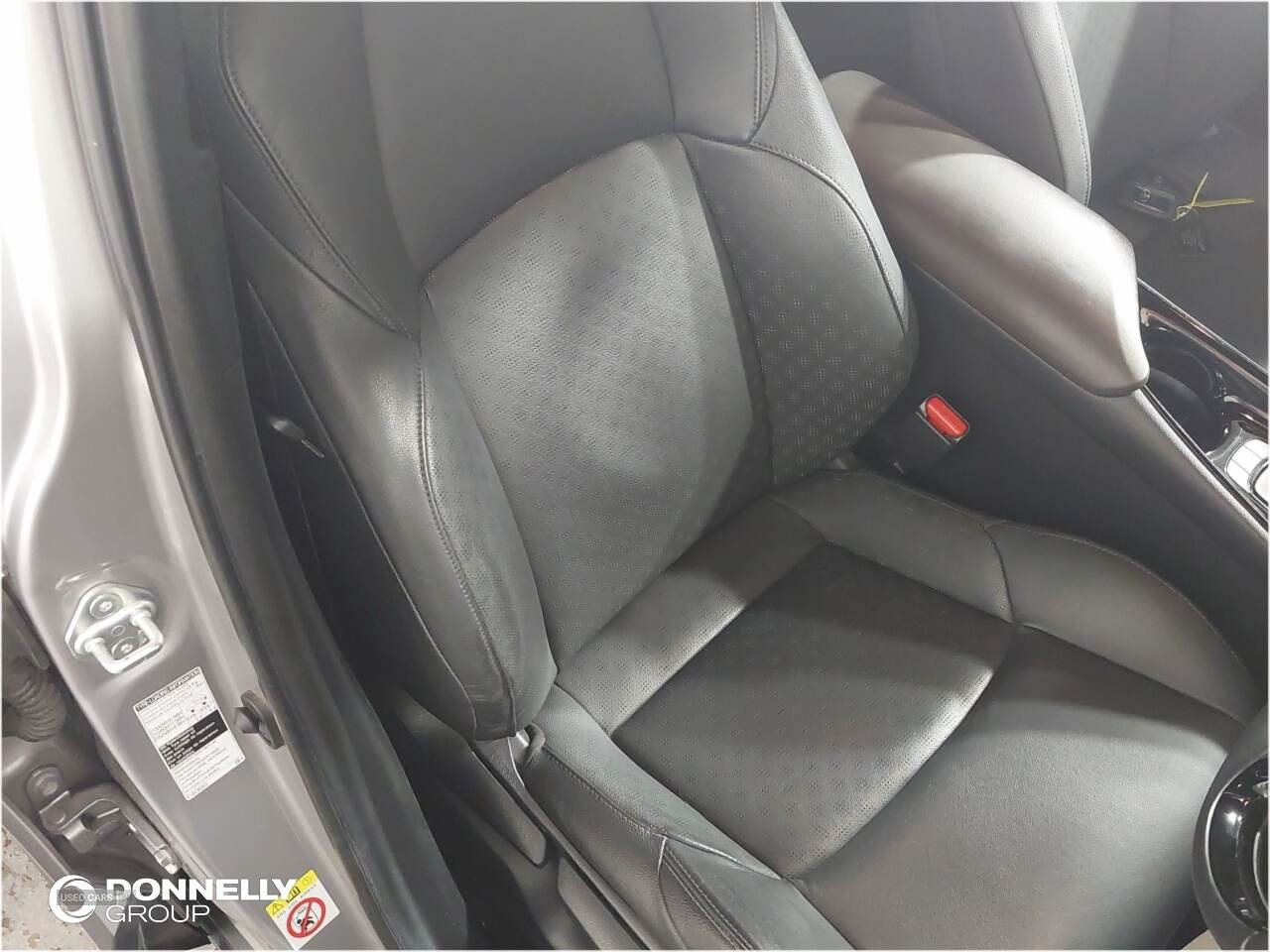 Jul 2018 Toyota C-HR 1.8 Hybrid Excel 5dr CVT