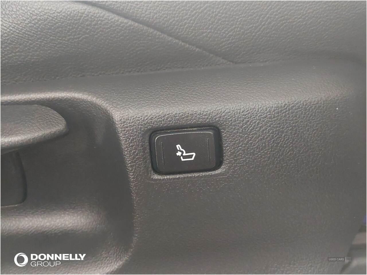 Jul 2018 Toyota C-HR 1.8 Hybrid Excel 5dr CVT