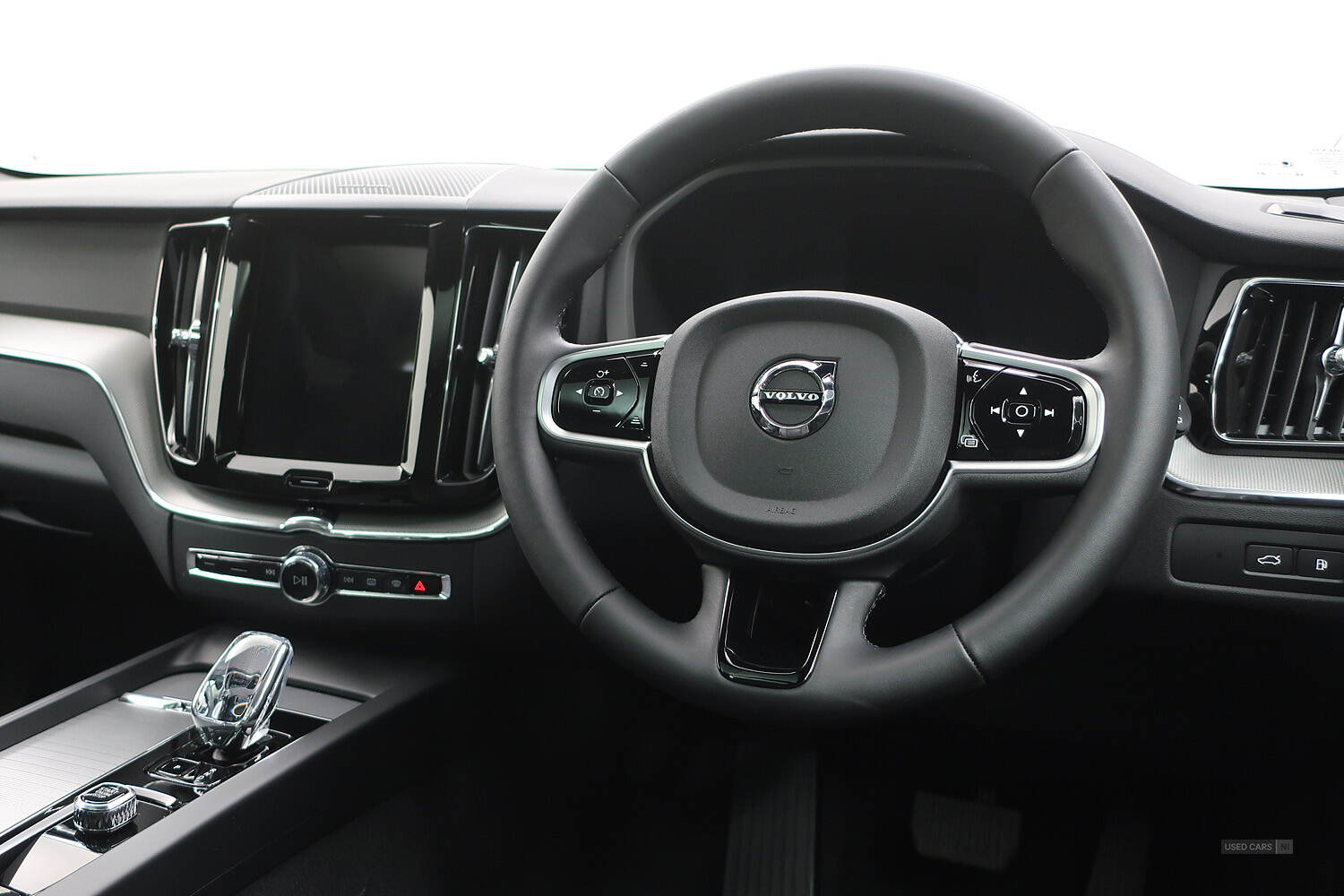 Sep 2024 Volvo XC60 2.0 T6 350 RC PHEV Plus Black Ed 5dr AWD Gtron