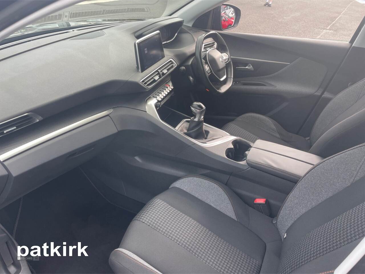 Apr 2018 Peugeot 3008 1.2 PureTech Active 5dr