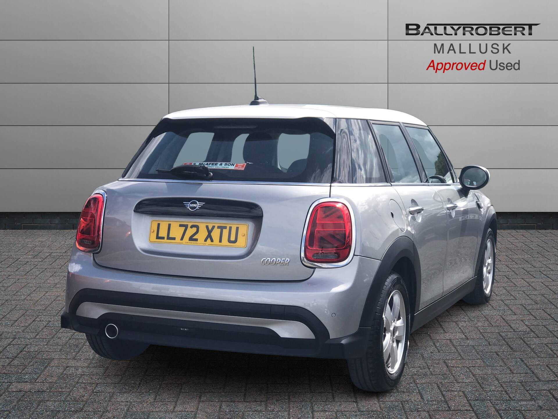 Jan 2023 MINI HATCHBACK 1.5 Cooper Classic 5dr Auto