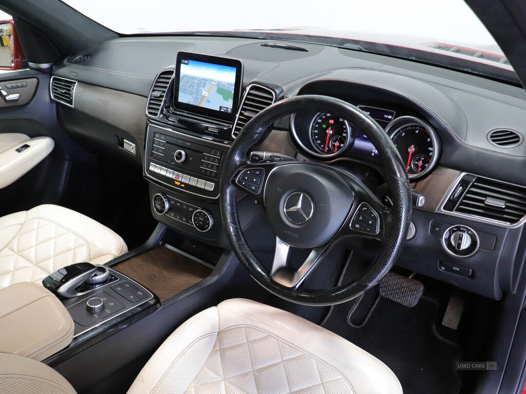 Sep 2017 Mercedes-Benz GLE GLE 350d 4Matic Designo Line 5dr 9G-Tronic