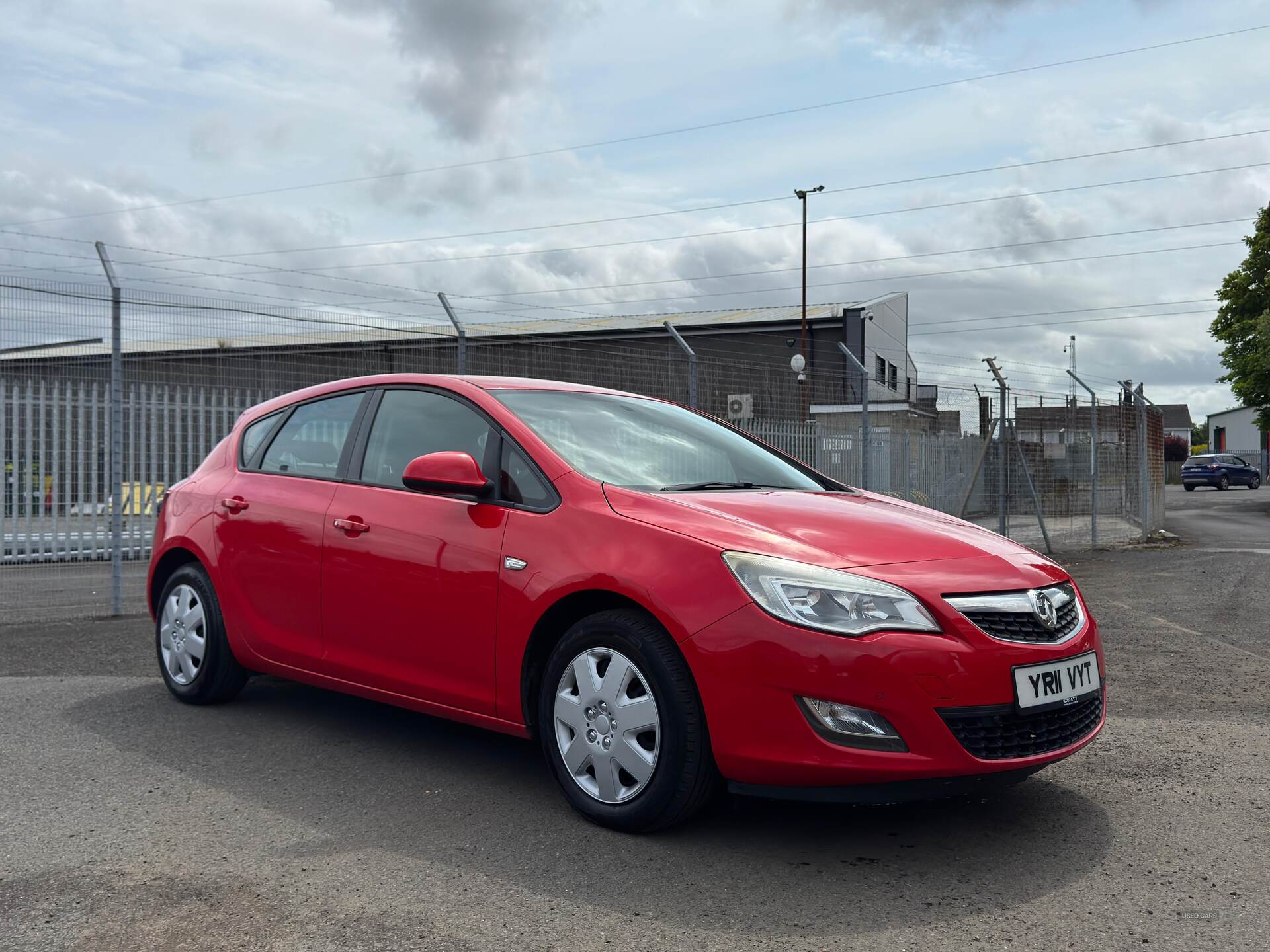 Apr 2011 Vauxhall Astra 1.7 CDTi 16V ecoFLEX Exclusiv 5dr