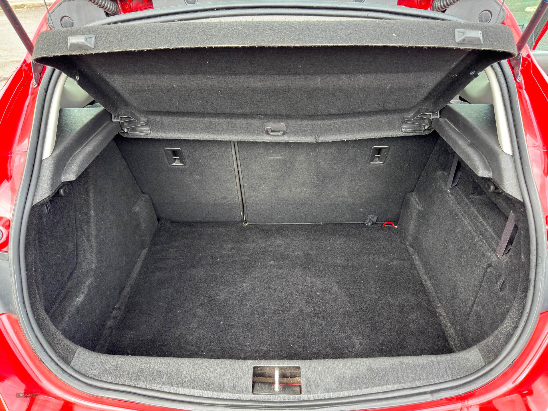 Apr 2011 Vauxhall Astra 1.7 CDTi 16V ecoFLEX Exclusiv 5dr