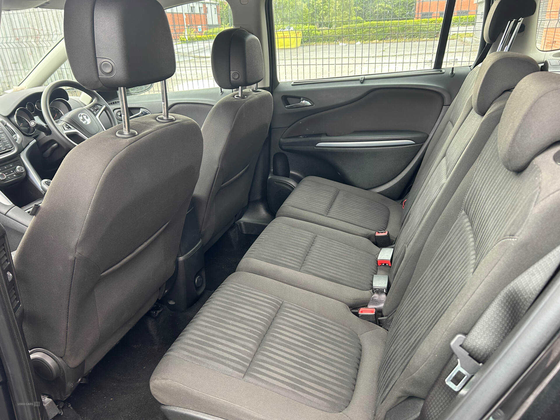 Oct 2014 Vauxhall Zafira Tourer 1.4T Exclusiv 5dr