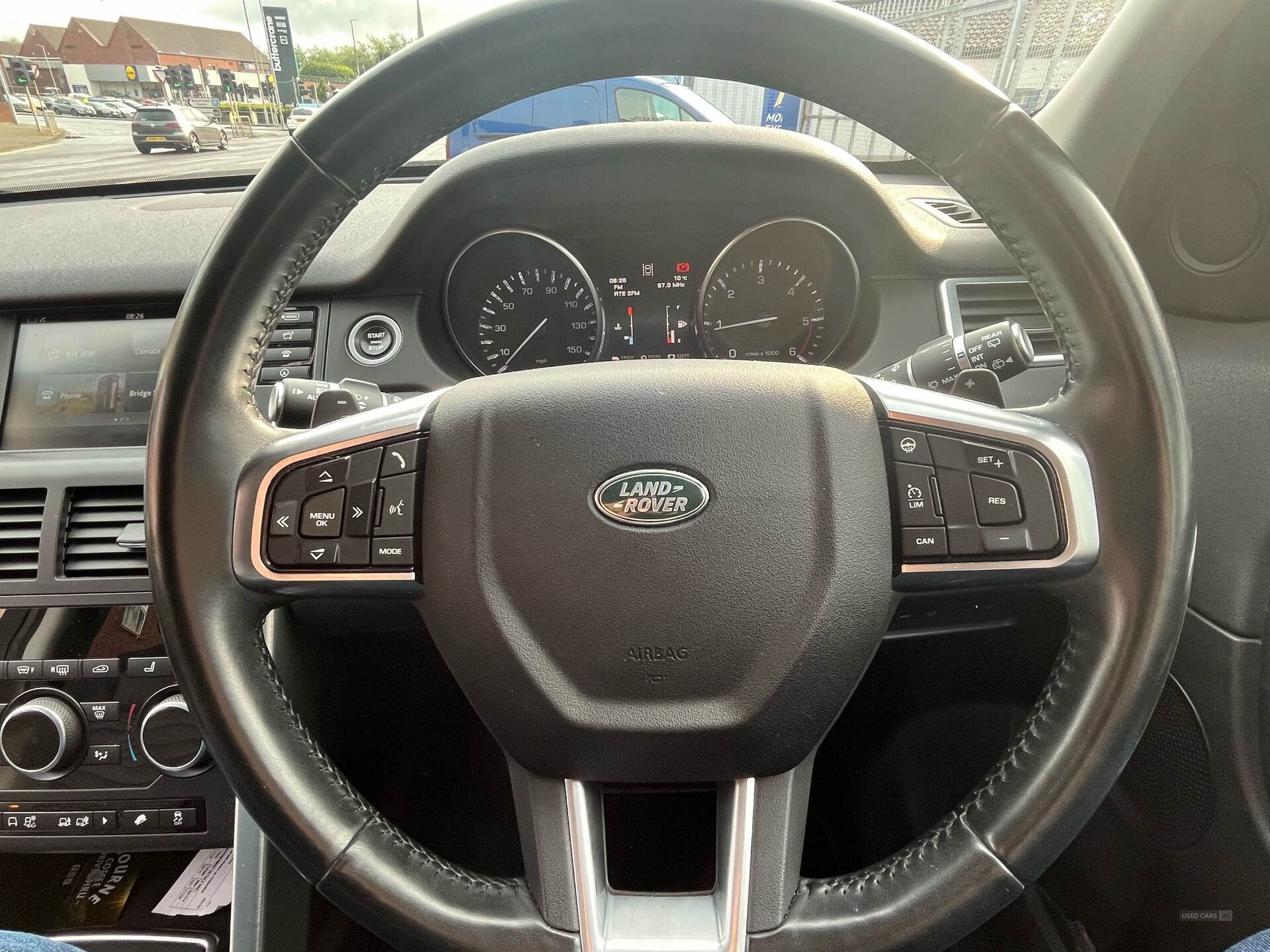 Dec 2015 Land Rover Discovery Sport 2.0 TD4 180 HSE Luxury 5dr Auto