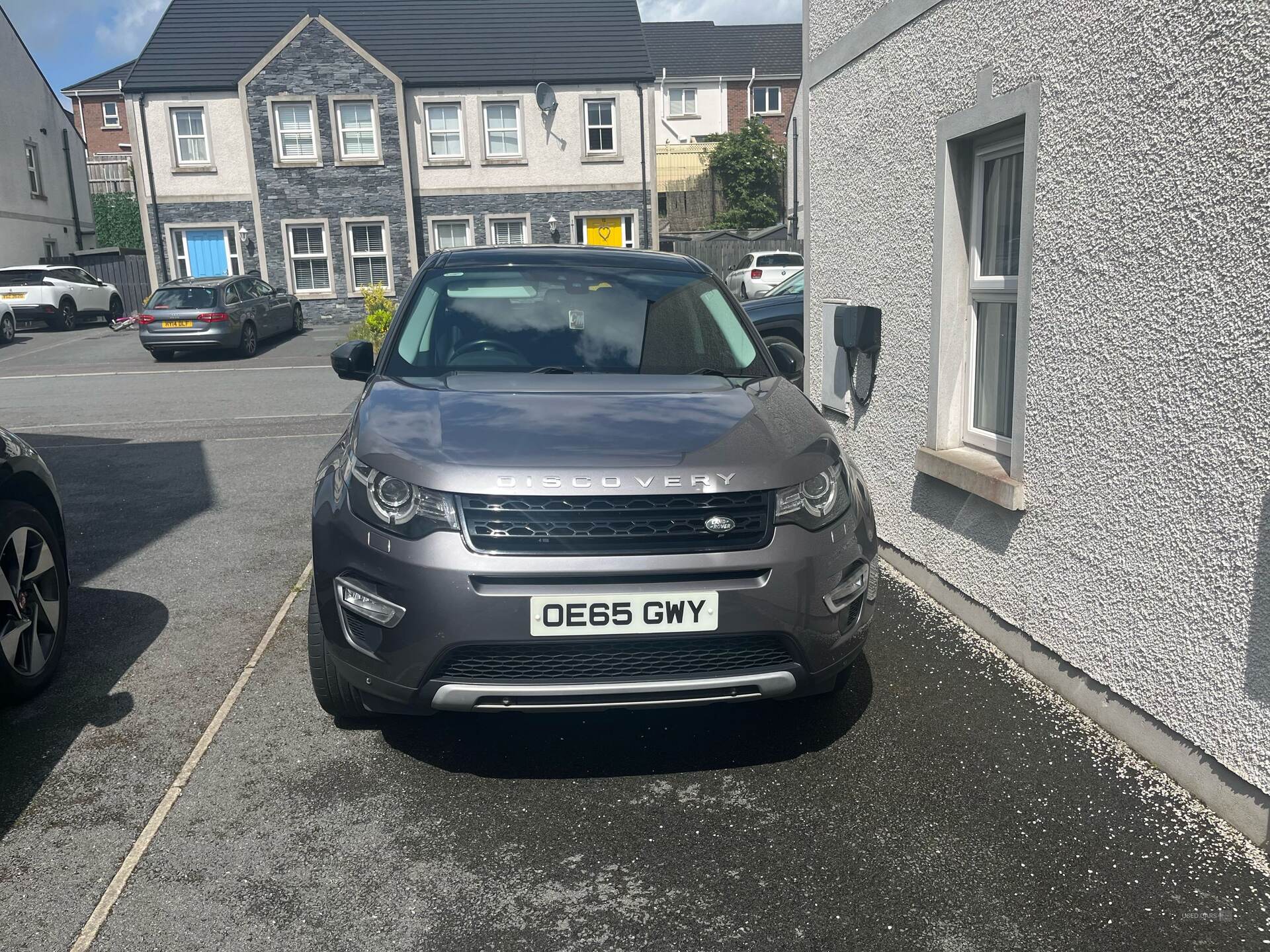 Dec 2015 Land Rover Discovery Sport 2.0 TD4 180 HSE Luxury 5dr Auto