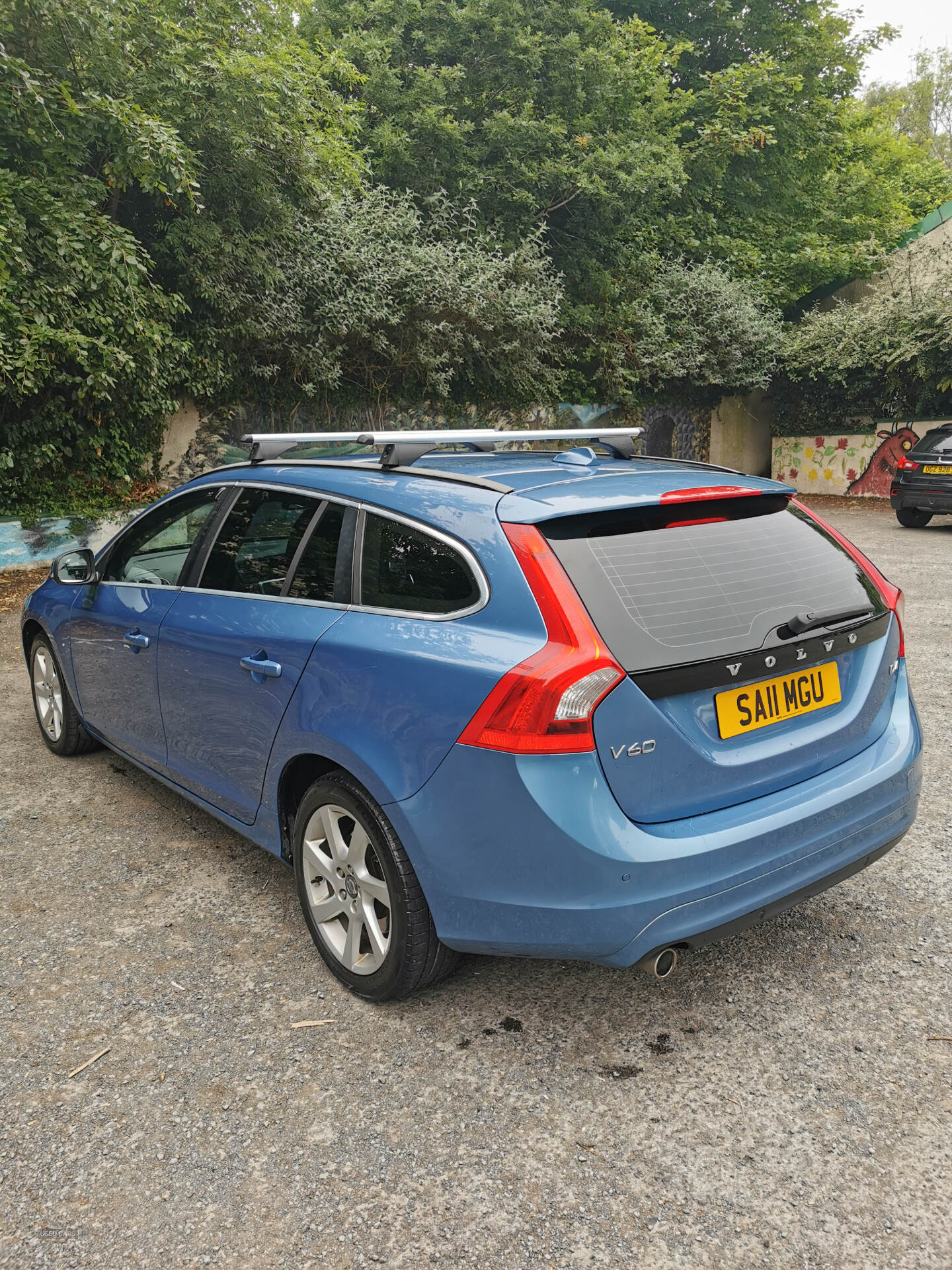 Jul 2013 Volvo V60 D4 [163] SE 5dr