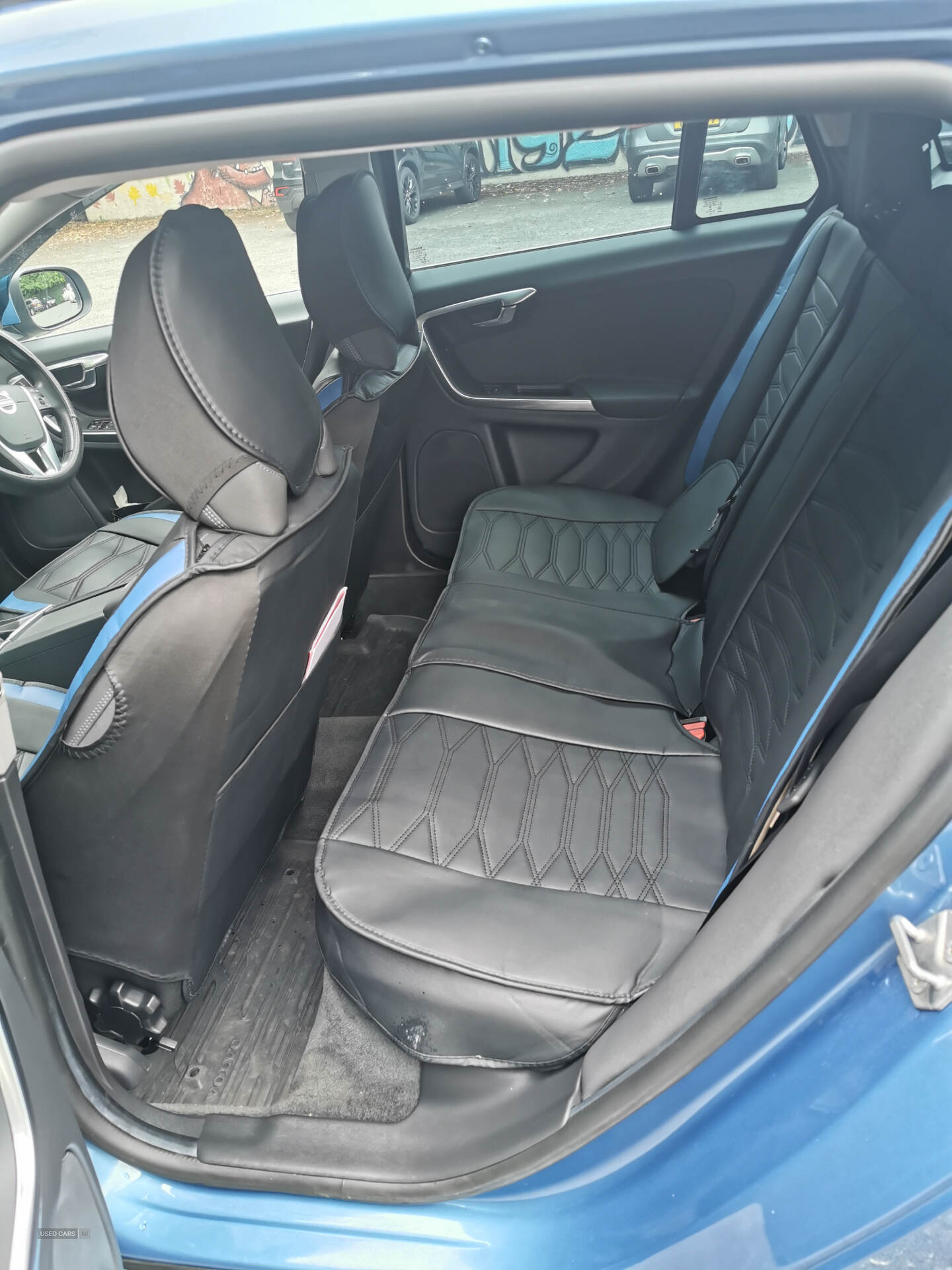 Jul 2013 Volvo V60 D4 [163] SE 5dr