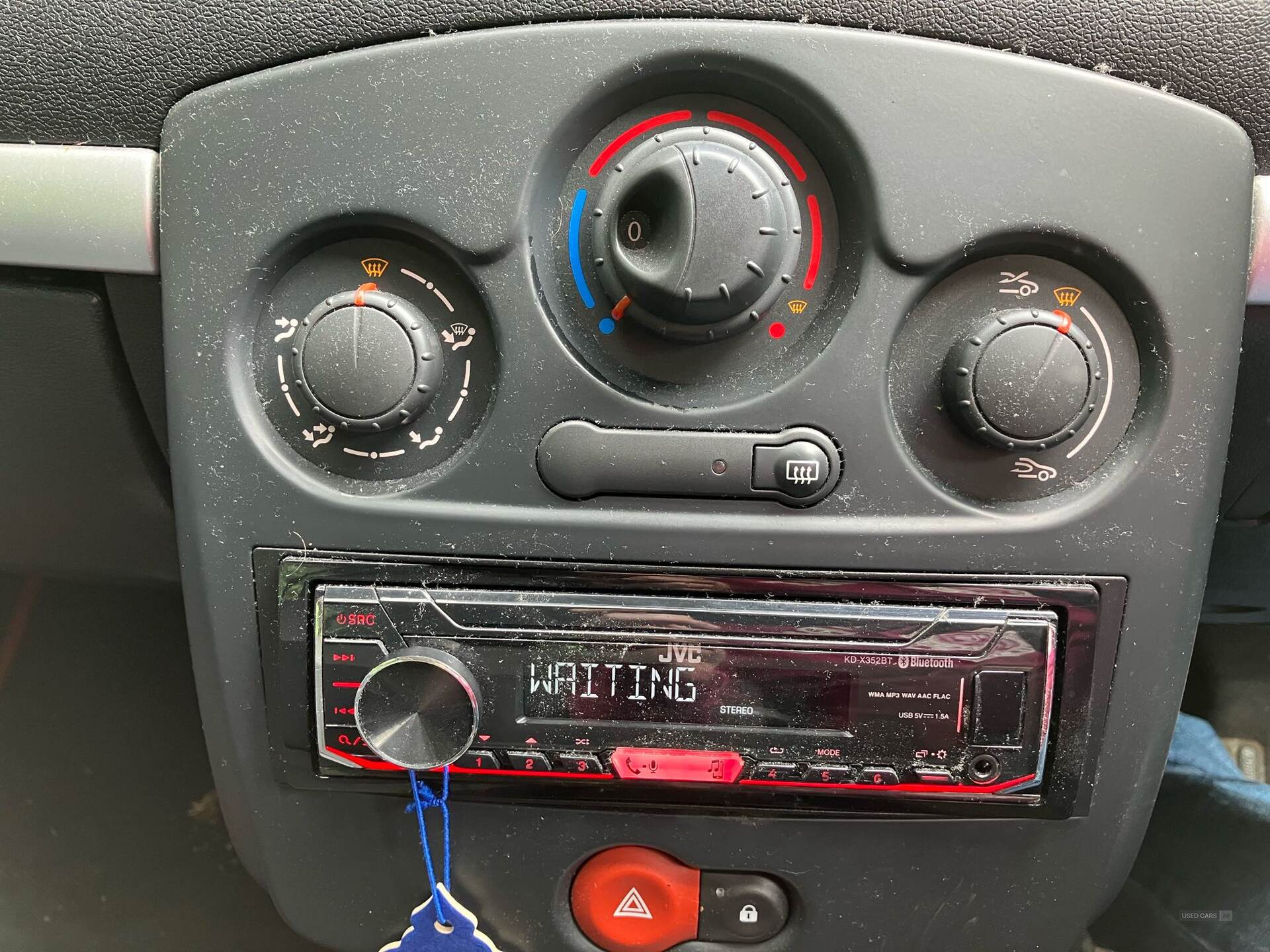 Mar 2010 Renault Clio 1.2 16V Expression 5dr