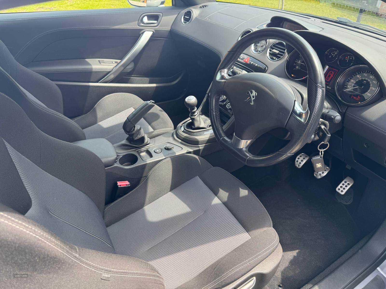 Apr 2015 Peugeot RCZ 2.0 HDi Sport 2dr