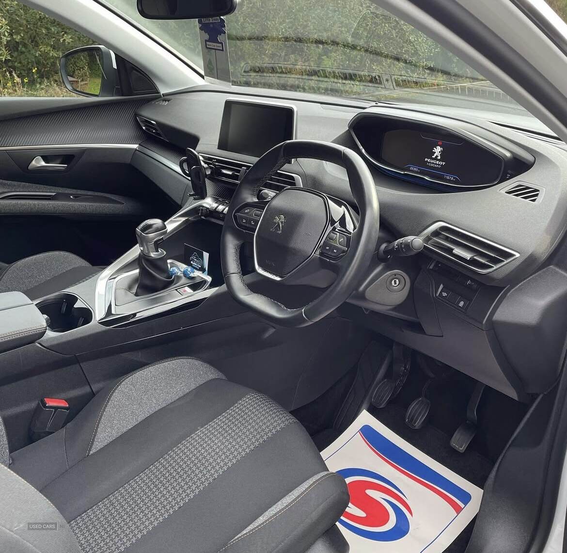Jan 2019 Peugeot 5008 1.5 BlueHDi Active 5dr