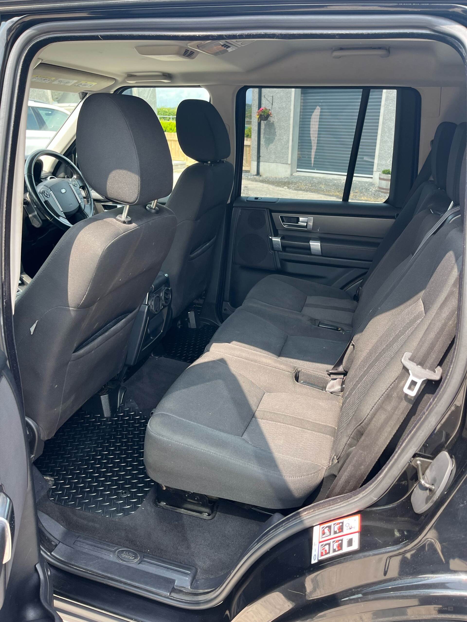 Mar 2012 Land Rover Discovery 3.0 SDV6 255 GS 5dr Auto