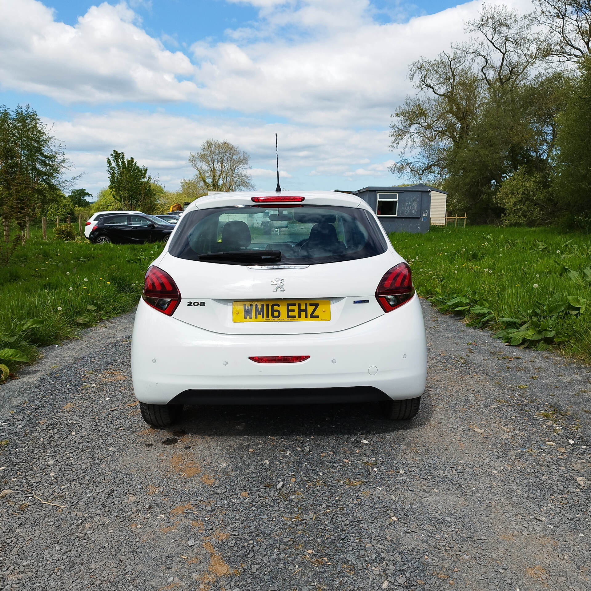 Jul 2016 Peugeot 208 1.2 PureTech 82 Active 3dr