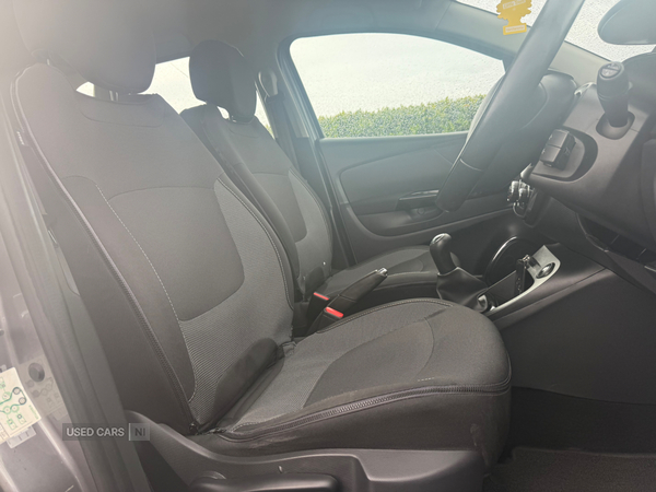 Renault Captur DIESEL HATCHBACK in Antrim