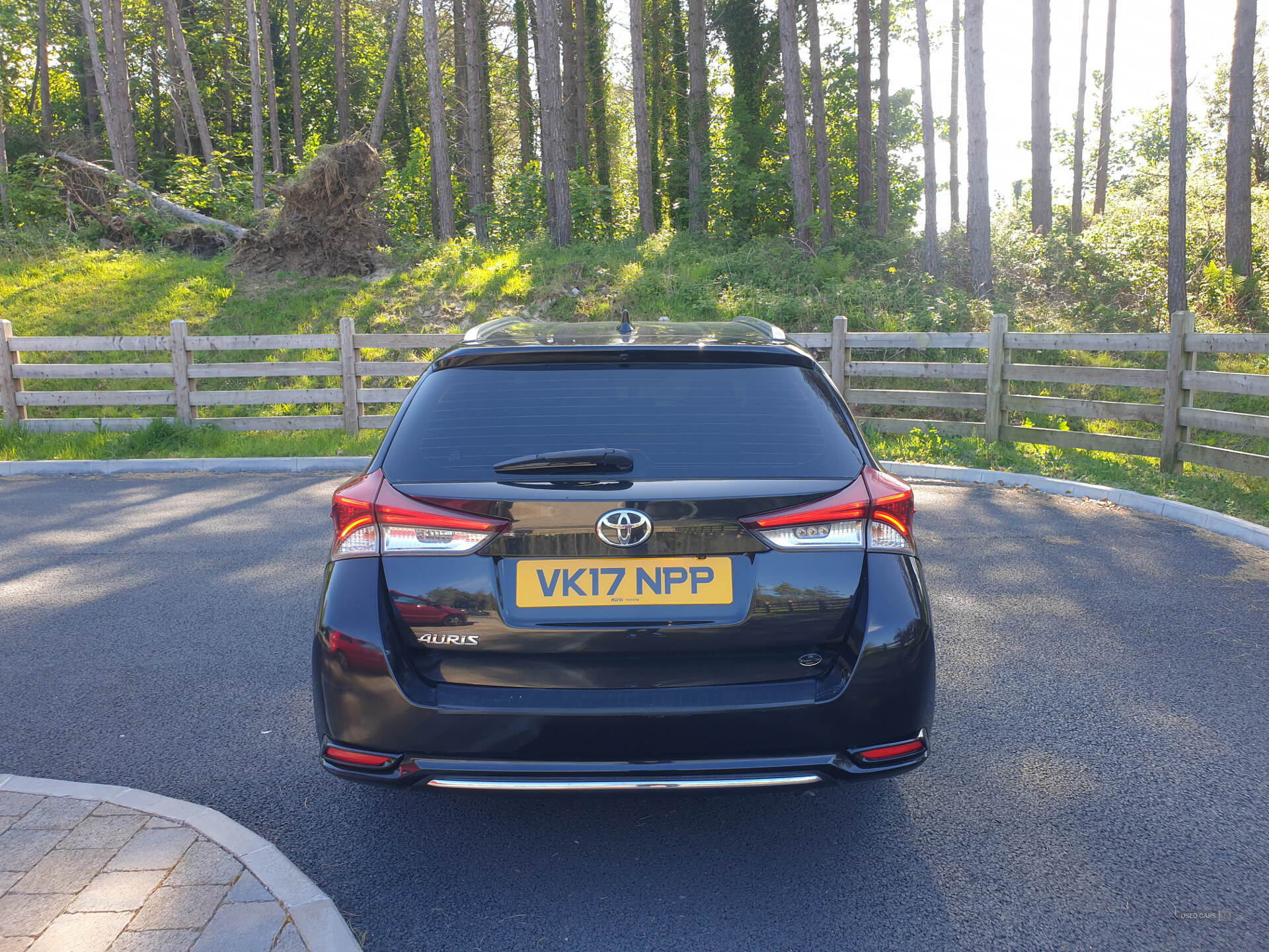 Mar 2017 Toyota Auris 1.6 D-4D Icon TSS 5dr