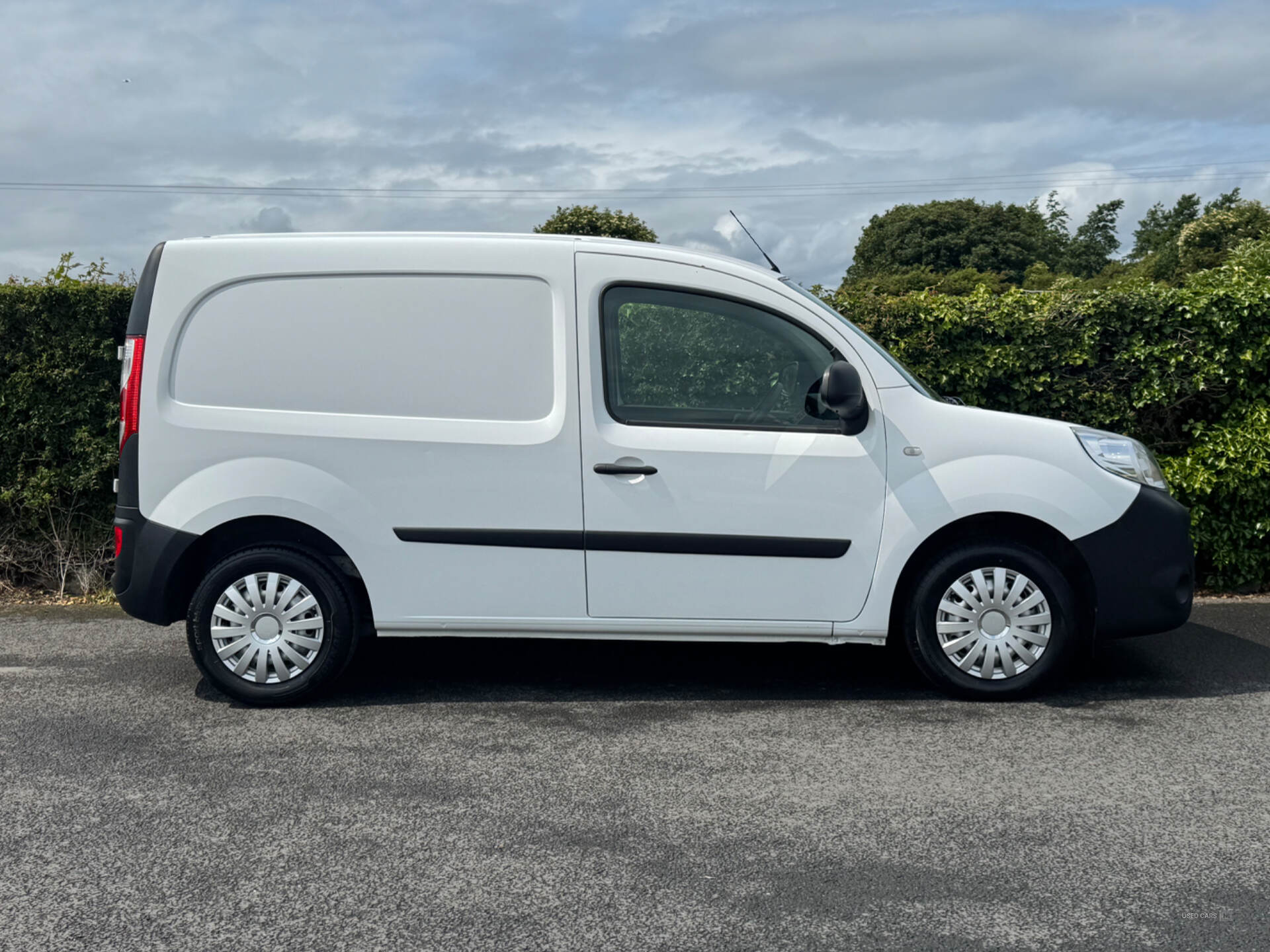 Renault Kangoo DIESEL in Down