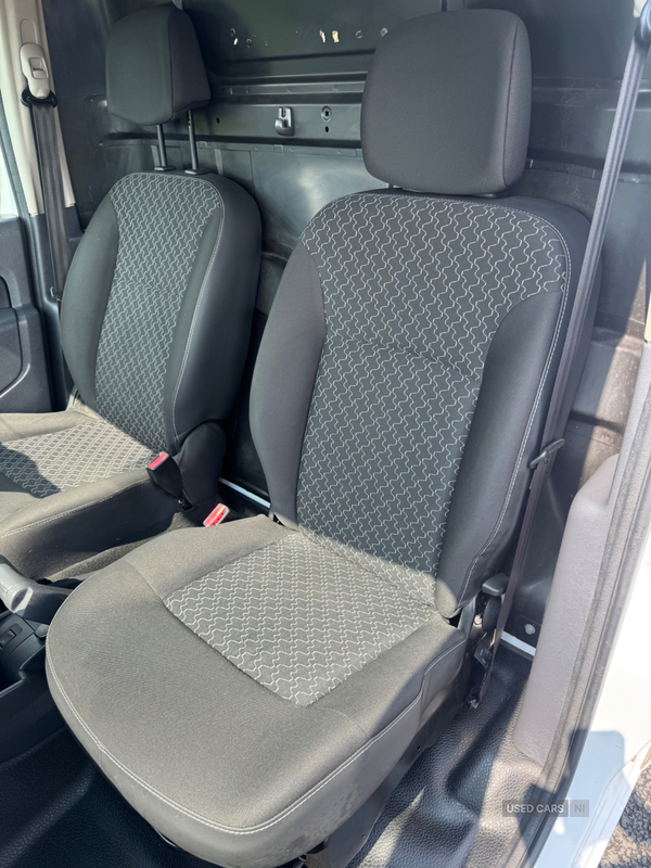 Renault Kangoo DIESEL in Down