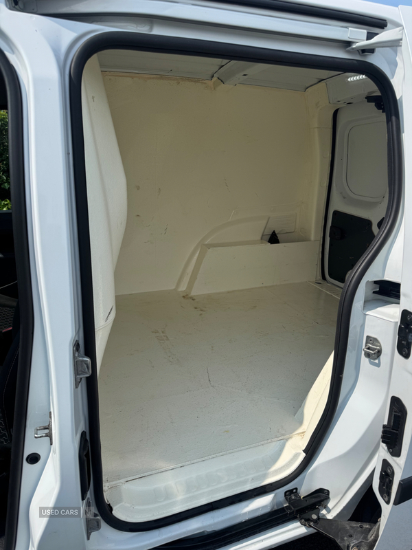Renault Kangoo DIESEL in Down