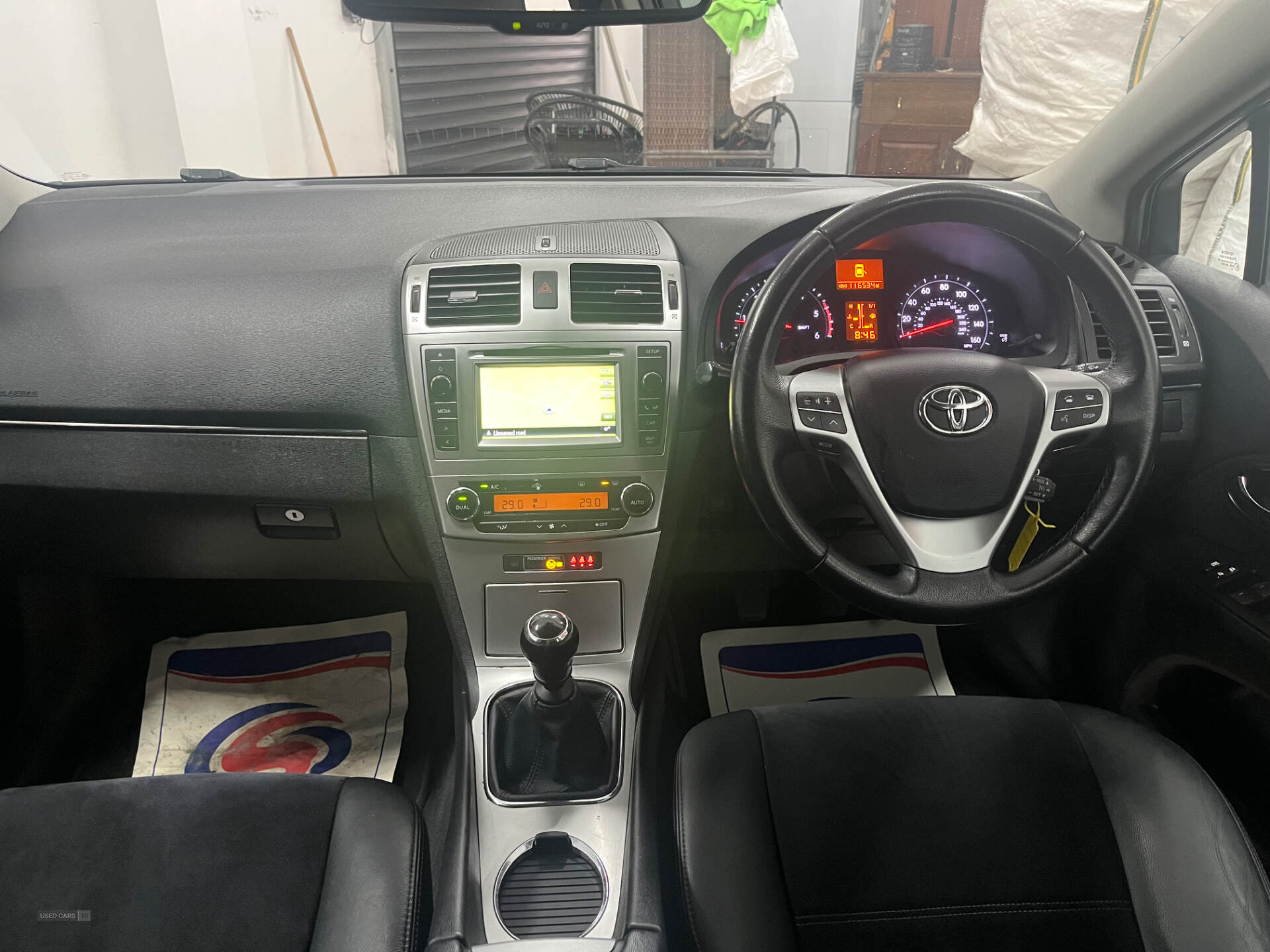 May 2015 Toyota Avensis 2.0 D-4D Icon Business Edition 5dr