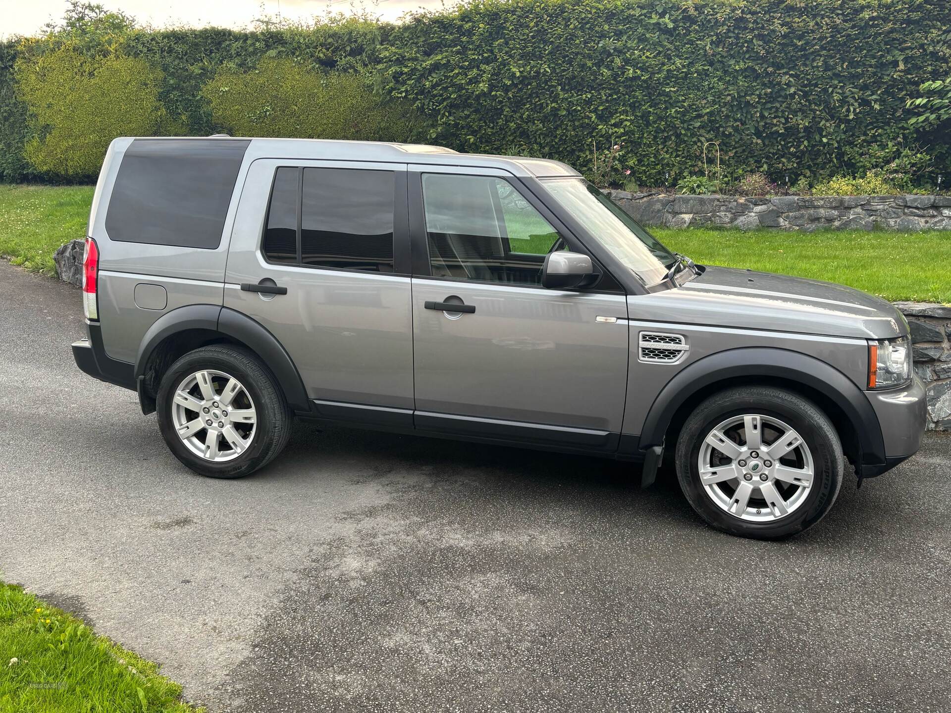 Dec 2011 Land Rover Discovery Commercial Sd V6 [255] Auto