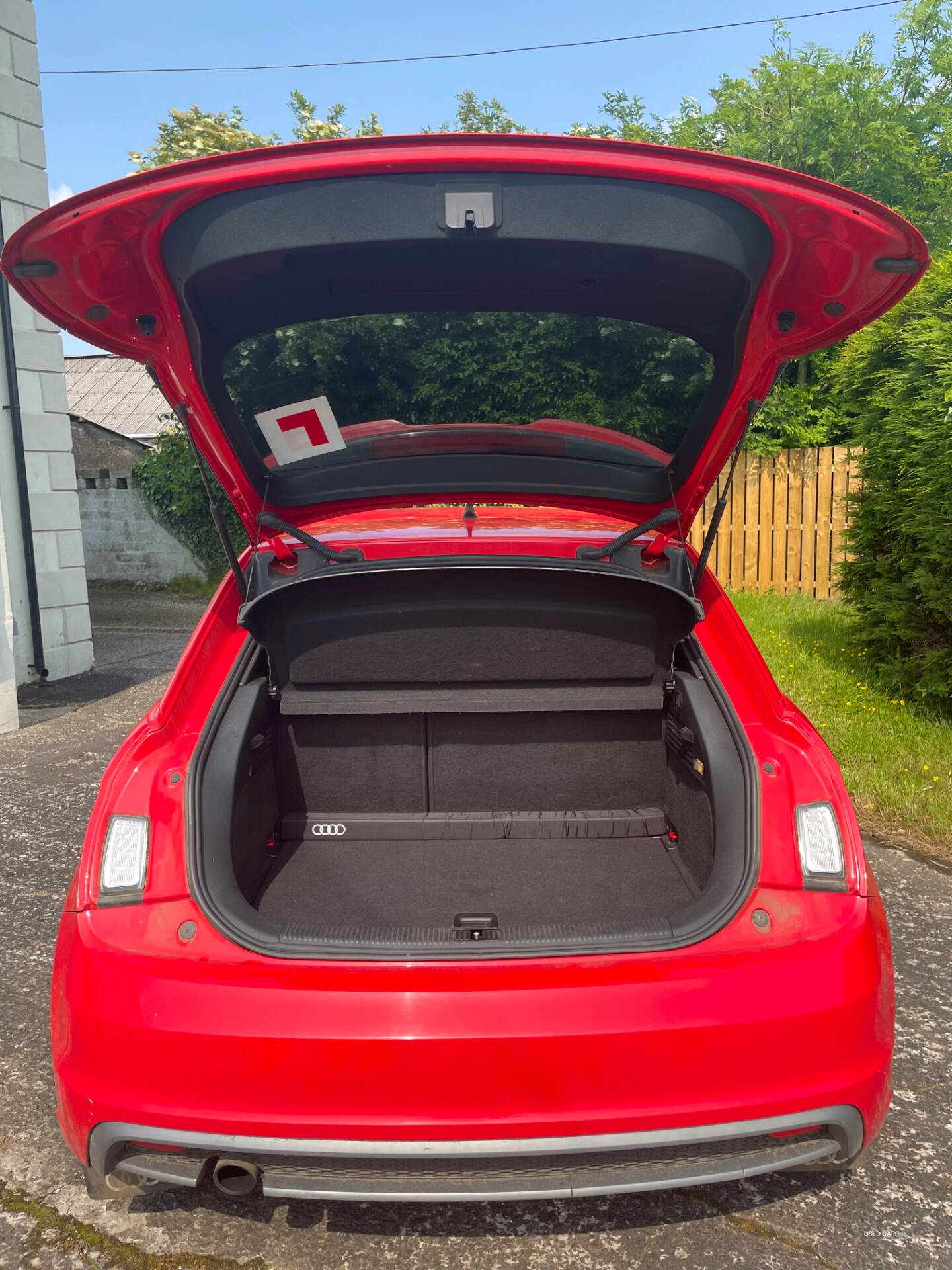 Jun 2011 Audi A1 1.6 TDI S Line 3dr