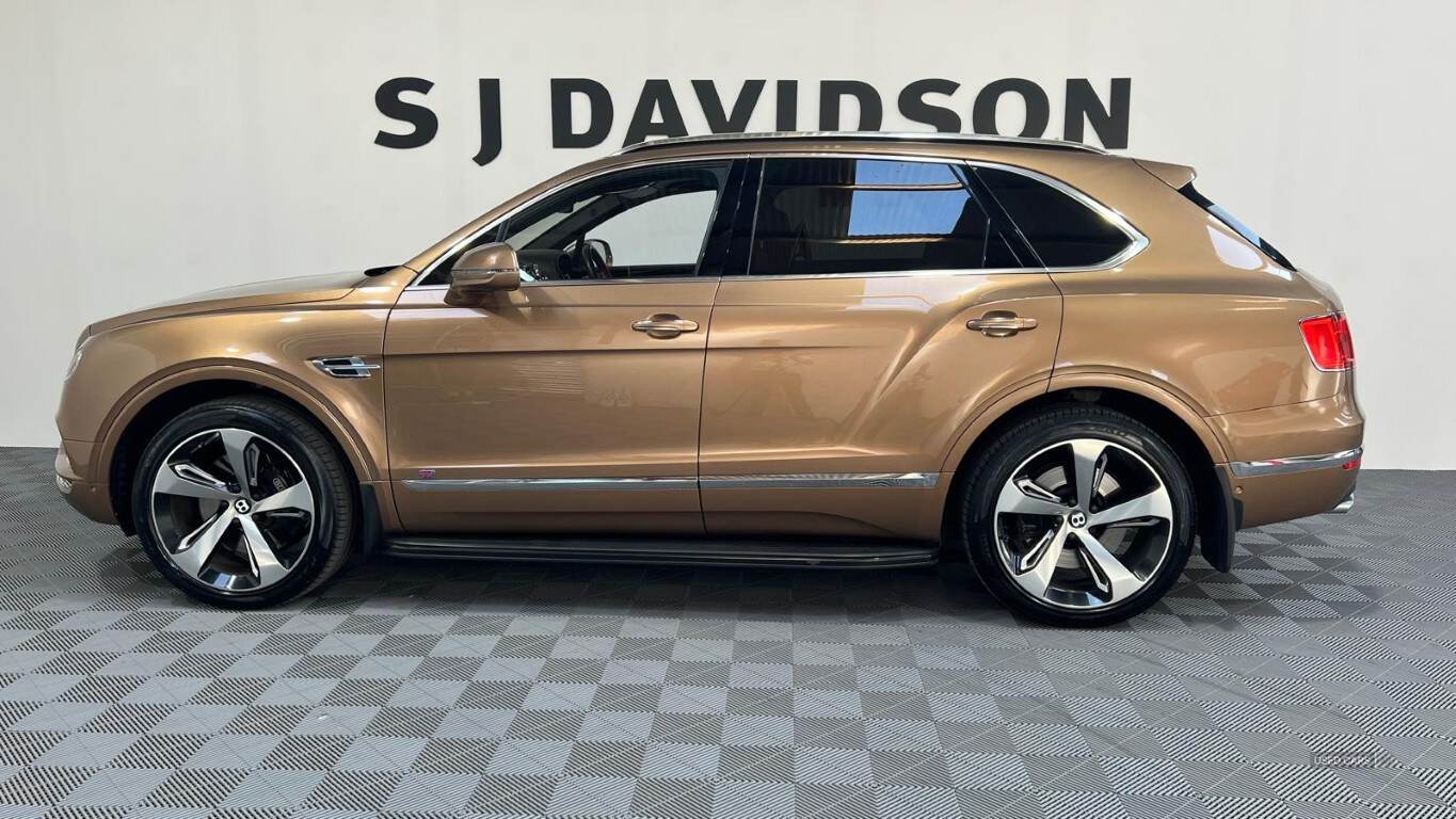  2016 Bentley Bentayga Base