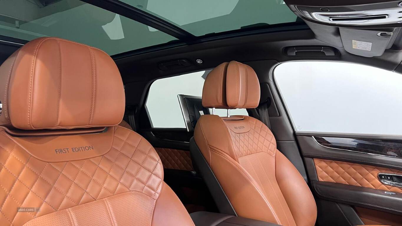  2016 Bentley Bentayga Base