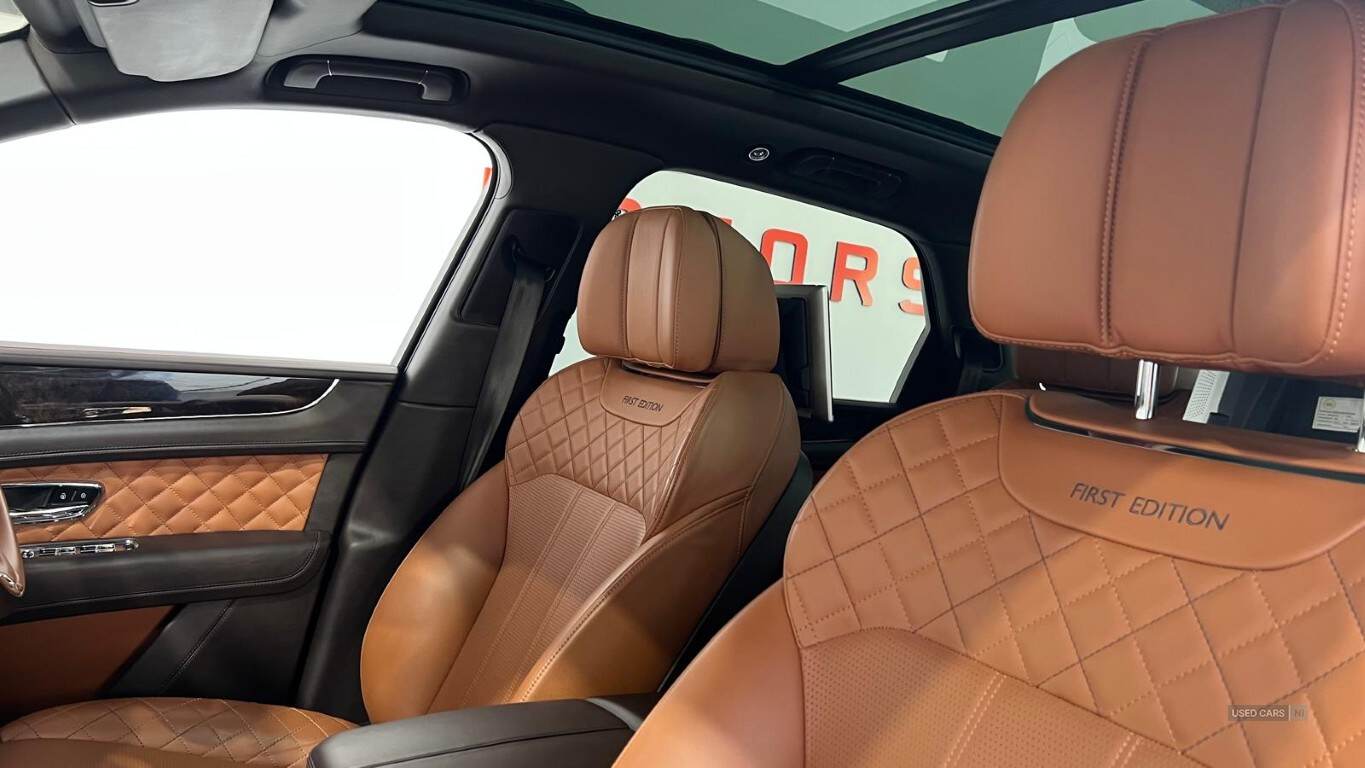  2016 Bentley Bentayga Base