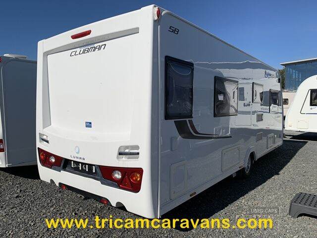  2014 Lunar Clubman SB, Twin Fixed Beds