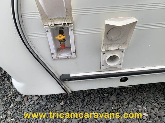 2010 Elddis Elusion 452/2, Lightweight and Compact