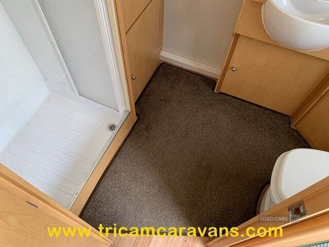 2010 Elddis Elusion 452/2, Lightweight and Compact