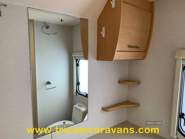 2010 Elddis Elusion 452/2, Lightweight and Compact