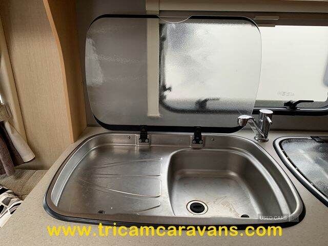 2010 Elddis Elusion 452/2, Lightweight and Compact
