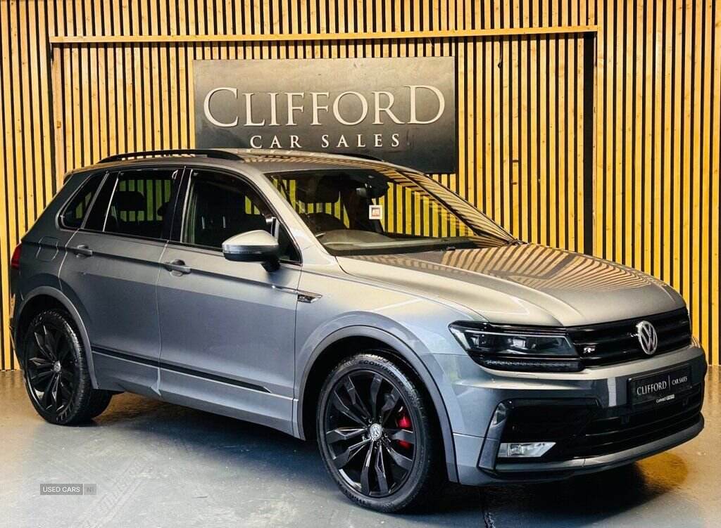  2016 Volkswagen Tiguan 2.0 TDI BlueMotion Tech R-Line SUV 5dr Diesel DSG 4Motion Euro 6 (s/s) (150 ps)