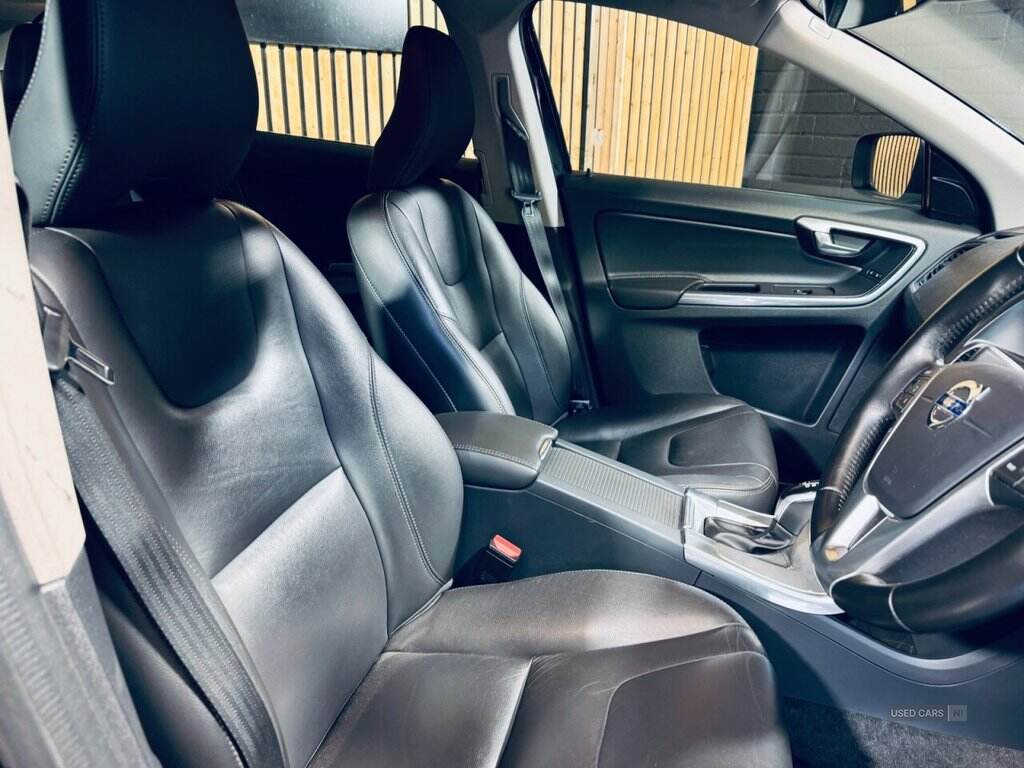  2016 Volvo XC60 2.0 D4 SE Lux Nav SUV 5dr Diesel Auto Euro 6 (s/s) (190 ps)
