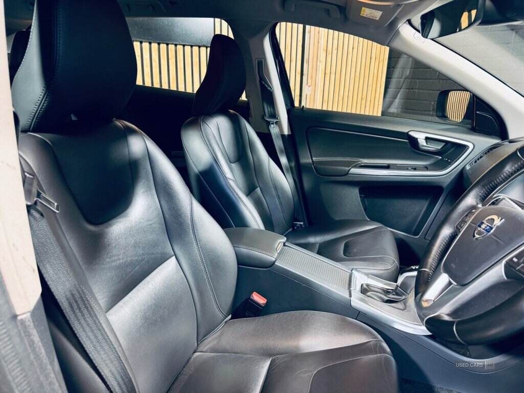  2016 Volvo XC60 2.0 D4 SE Lux Nav SUV 5dr Diesel Auto Euro 6 (s/s) (190 ps)