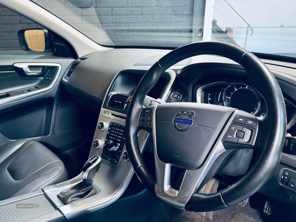  2016 Volvo XC60 2.0 D4 SE Lux Nav SUV 5dr Diesel Auto Euro 6 (s/s) (190 ps)