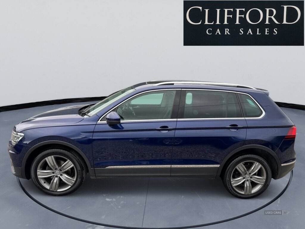 Oct 2017 Volkswagen Tiguan 2.0 TDi 150 4Motion SEL 5dr