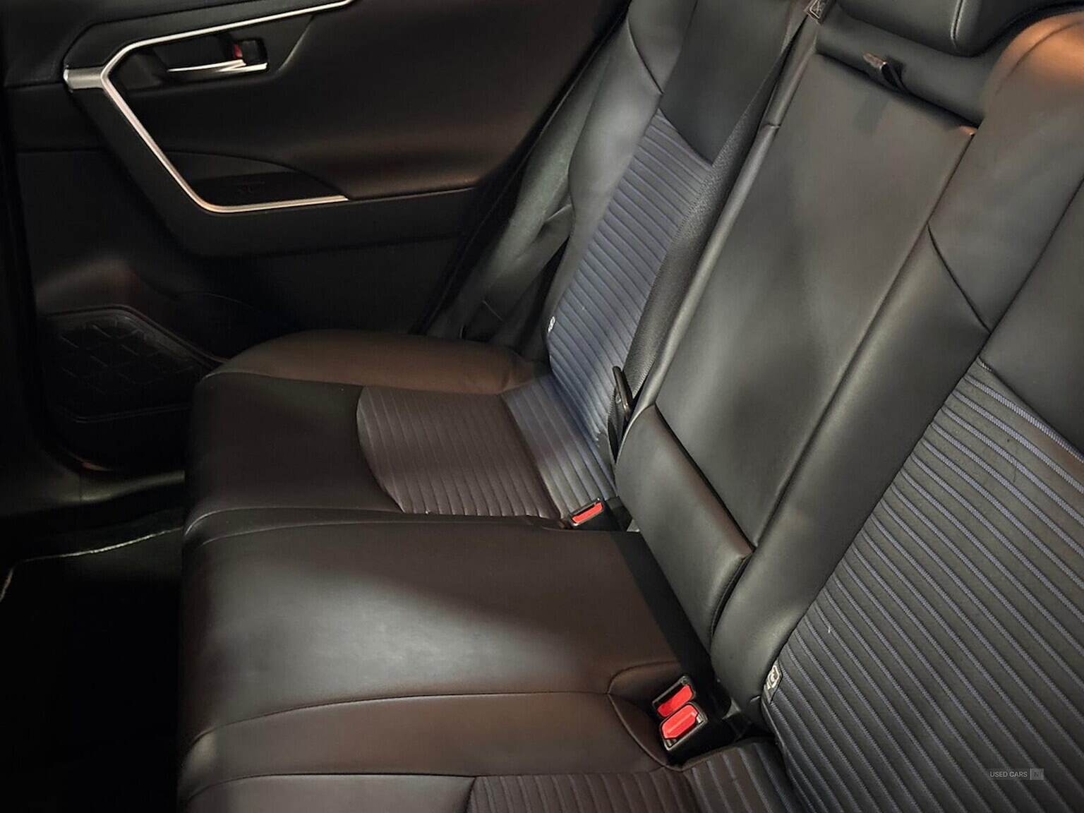Oct 2019 Toyota RAV4 2.5 Vvt-I Hybrid Dynamic 5Dr Cvt