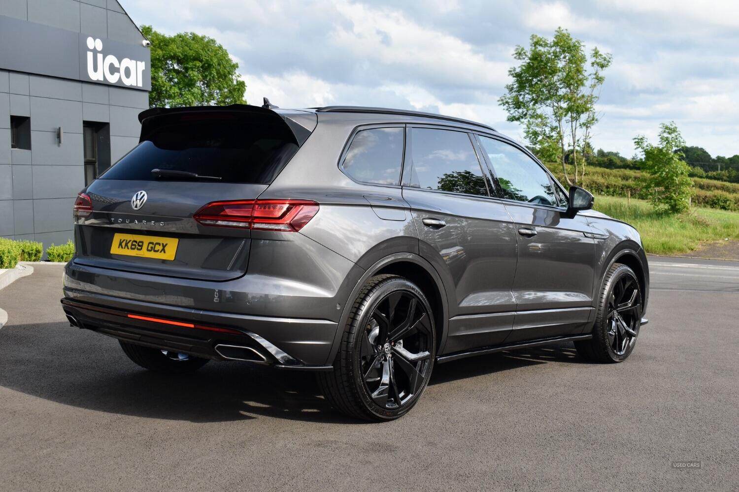 2019 Volkswagen Touareg 3.0 TDI V6 R-Line