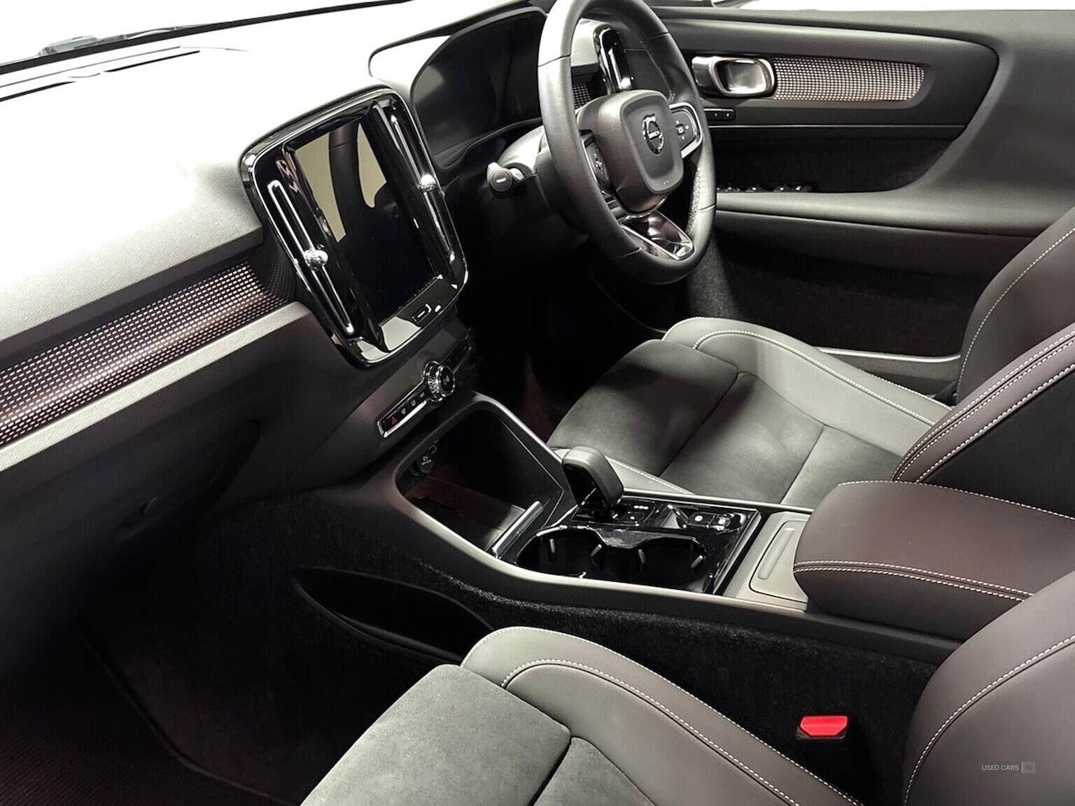 Nov 2024 Volvo XC40 2.0 B4P Plus Black Edition 5Dr Auto