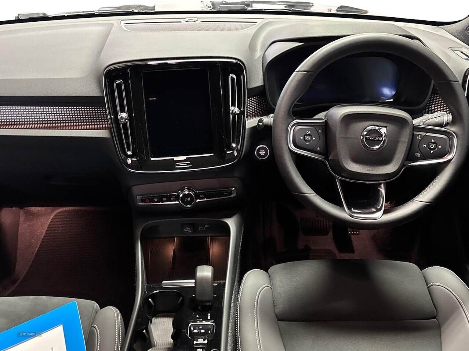 Nov 2024 Volvo XC40 2.0 B4P Plus Black Edition 5Dr Auto