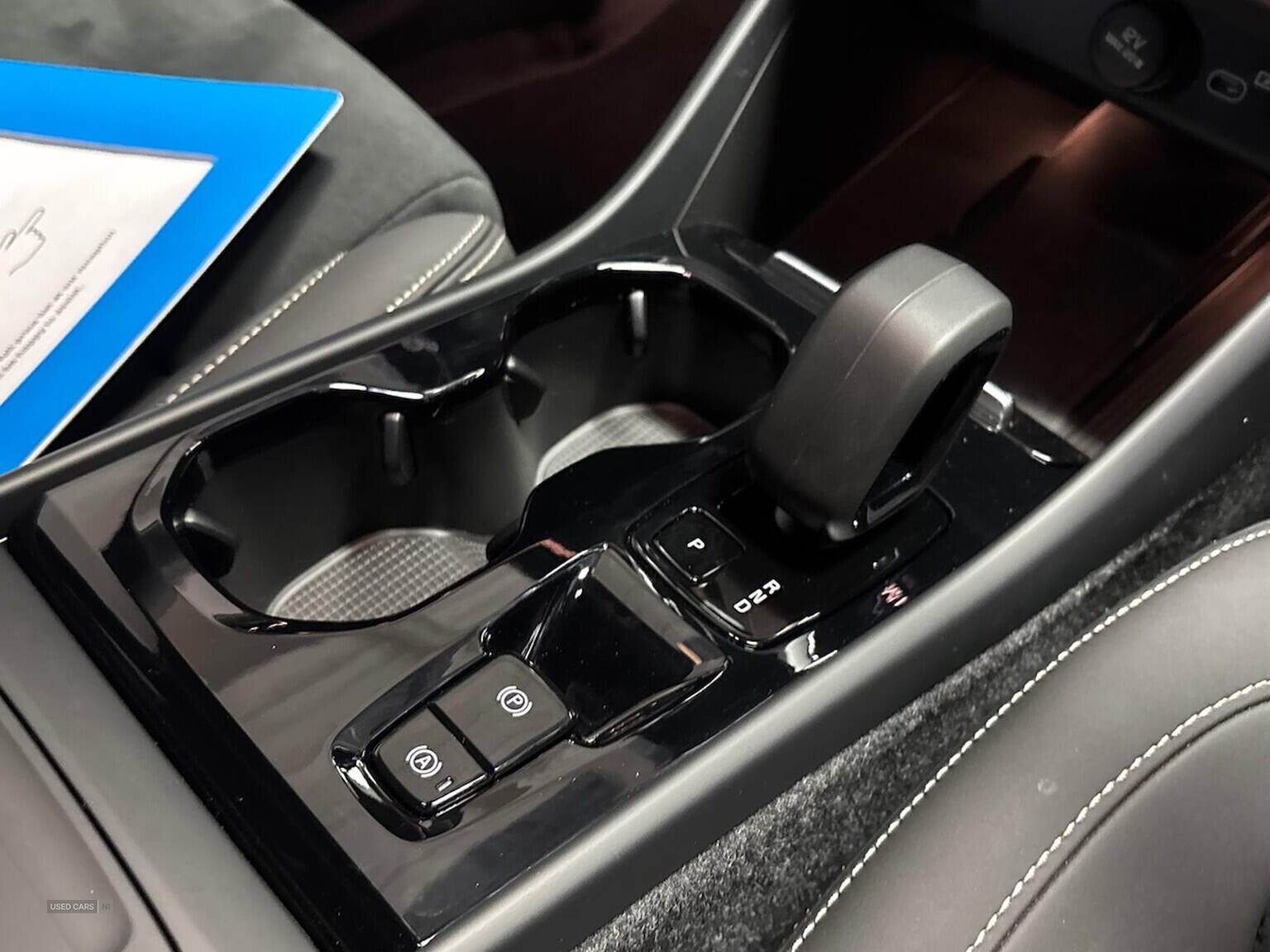 Nov 2024 Volvo XC40 2.0 B4P Plus Black Edition 5Dr Auto