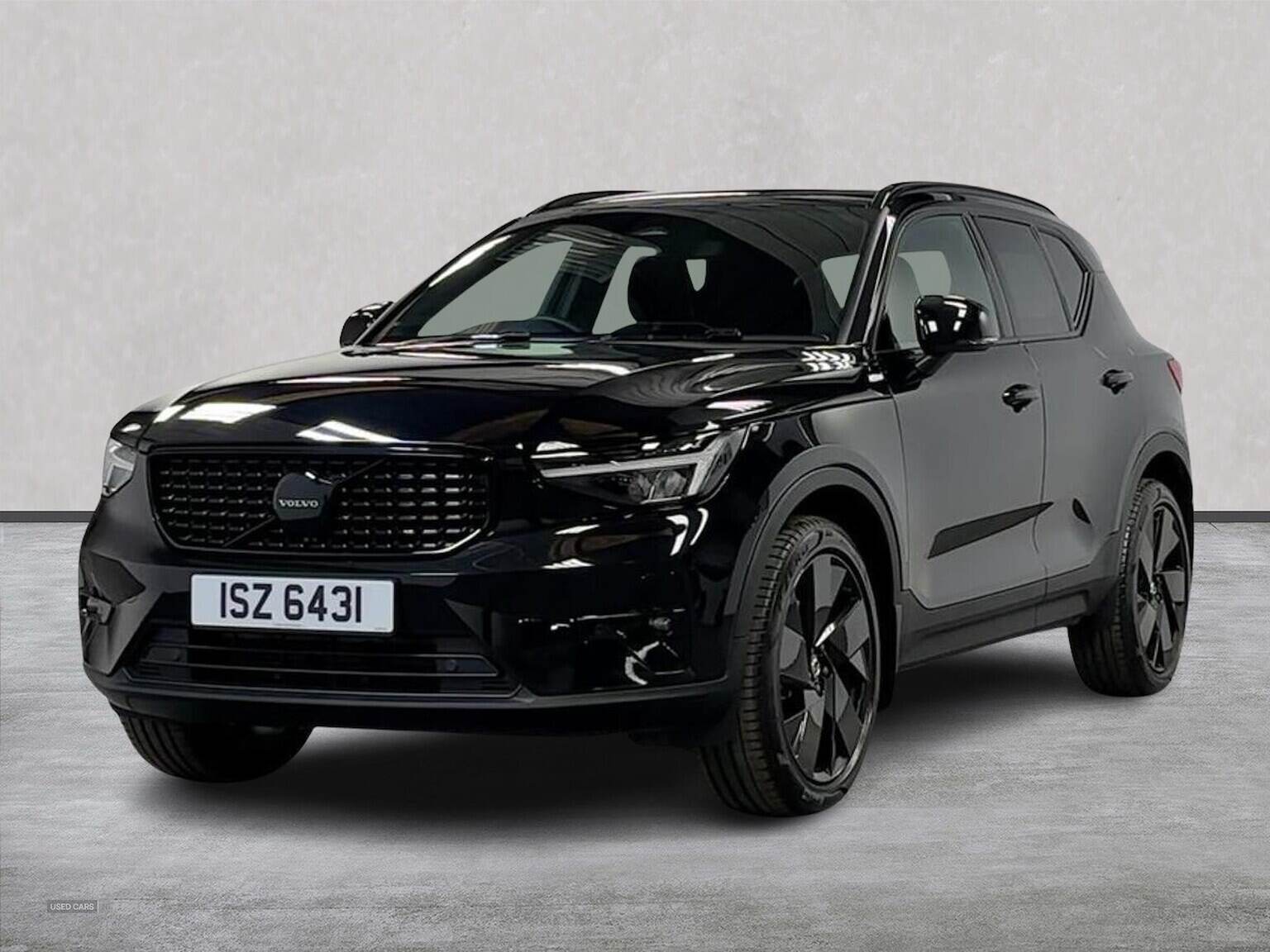 Nov 2024 Volvo XC40 2.0 B4P Plus Black Edition 5Dr Auto