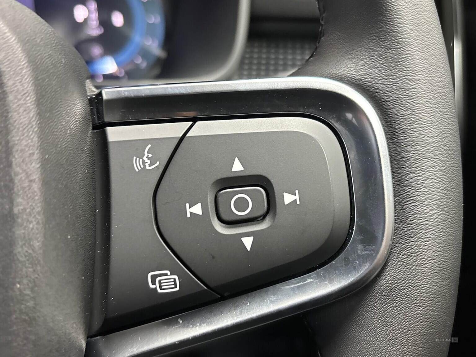Nov 2024 Volvo XC40 2.0 B4P Plus Black Edition 5Dr Auto